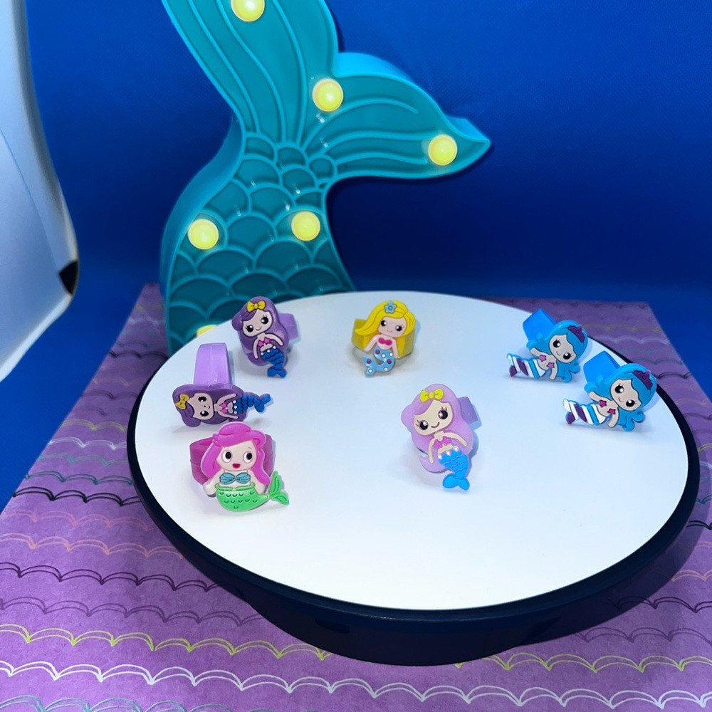 NWOT - Mermaid Silicone Rings!!!!!
